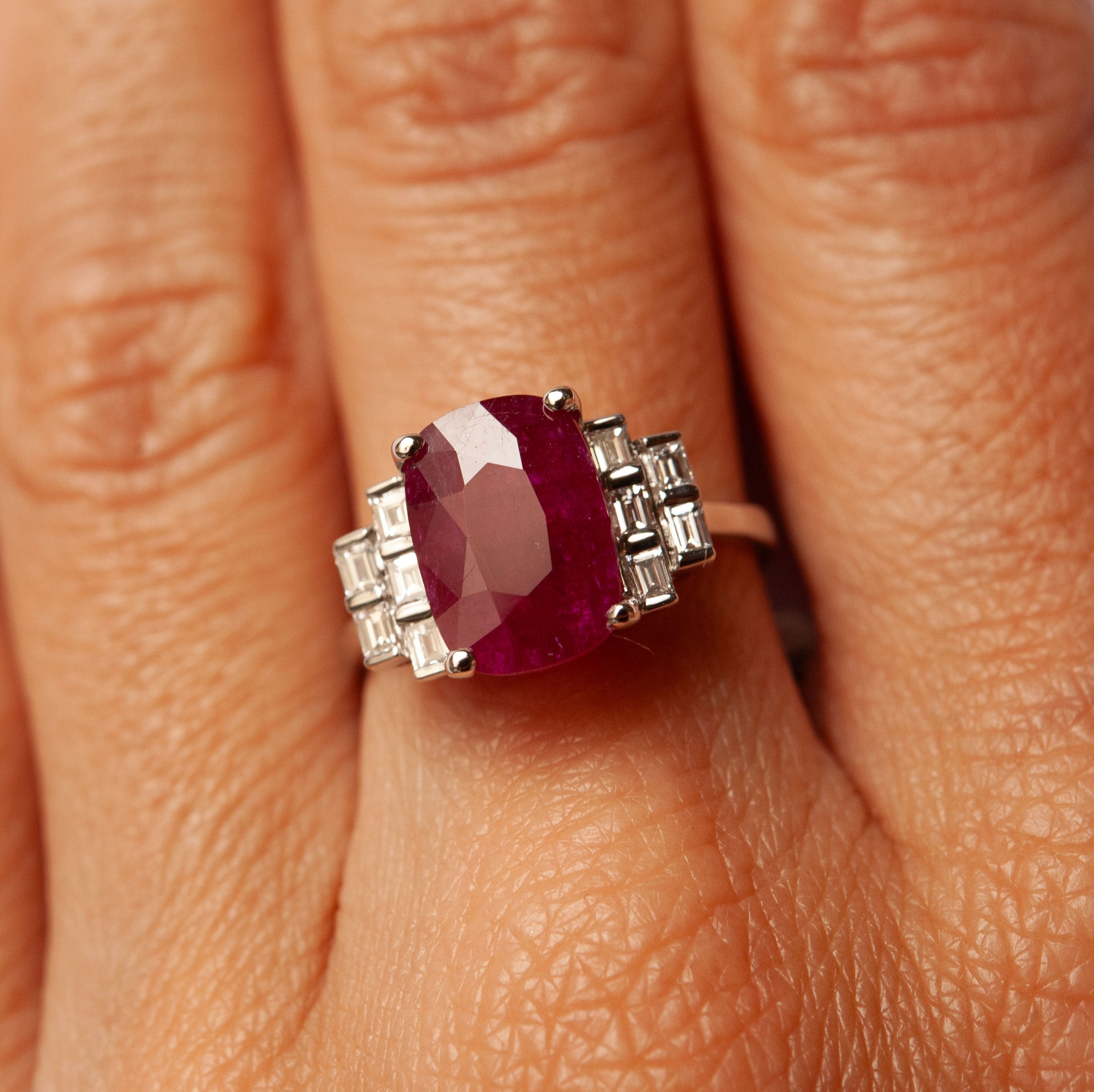 “Wangari” Ring, Gold, Ruby, Diamonds