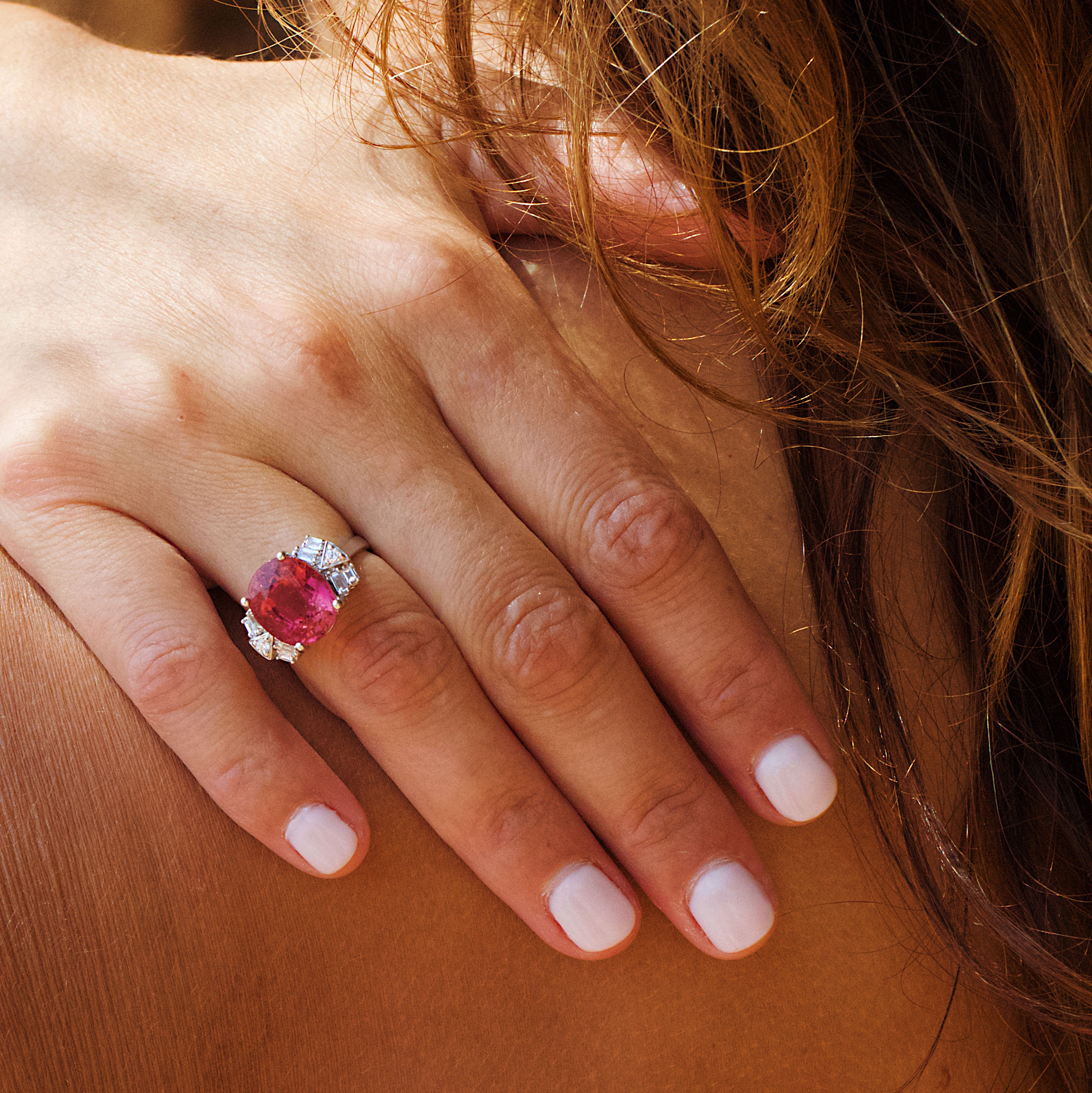 White Gold Ring, pink spinel and diamonds